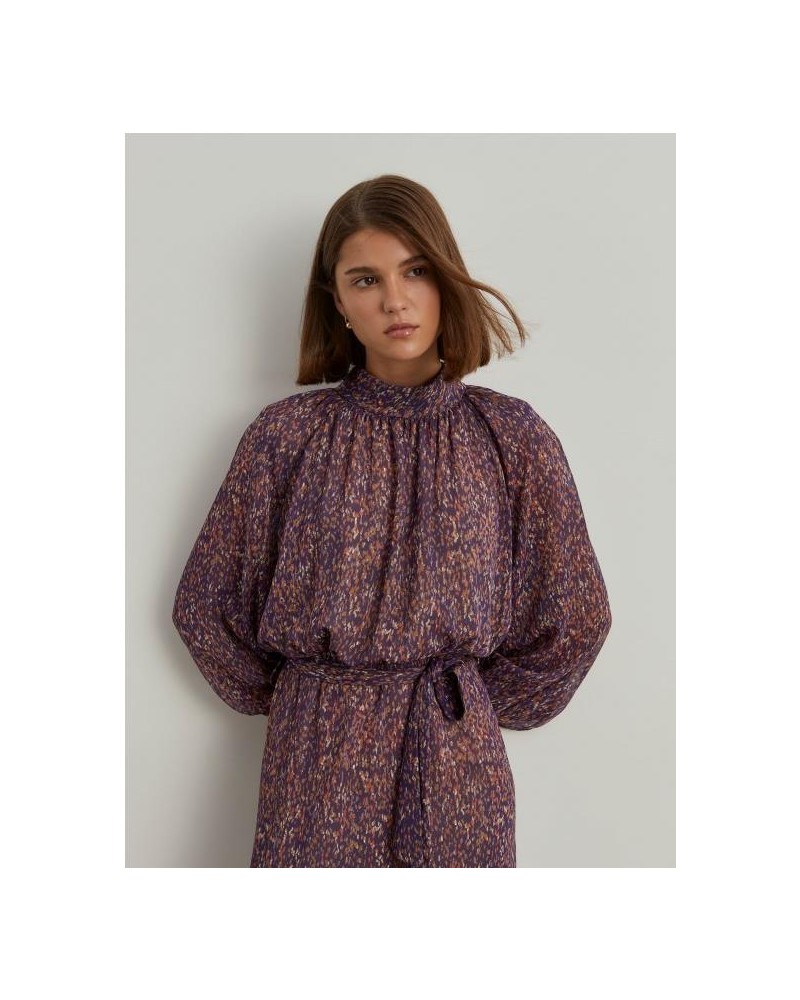 Vestido estampado con mangas acampanadas