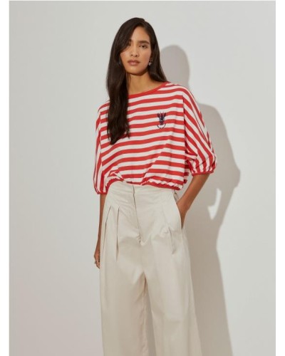 Pantalón ancho con pliegues