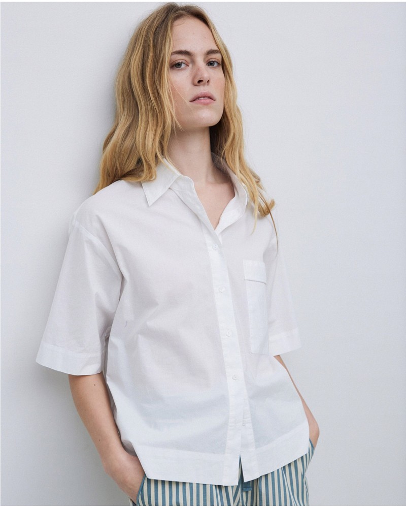 Camisa manga corta popelín blanco
Ref. 42835 2