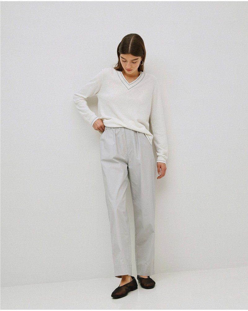 Pantalones rectos popelín gris
Ref. 42834 2