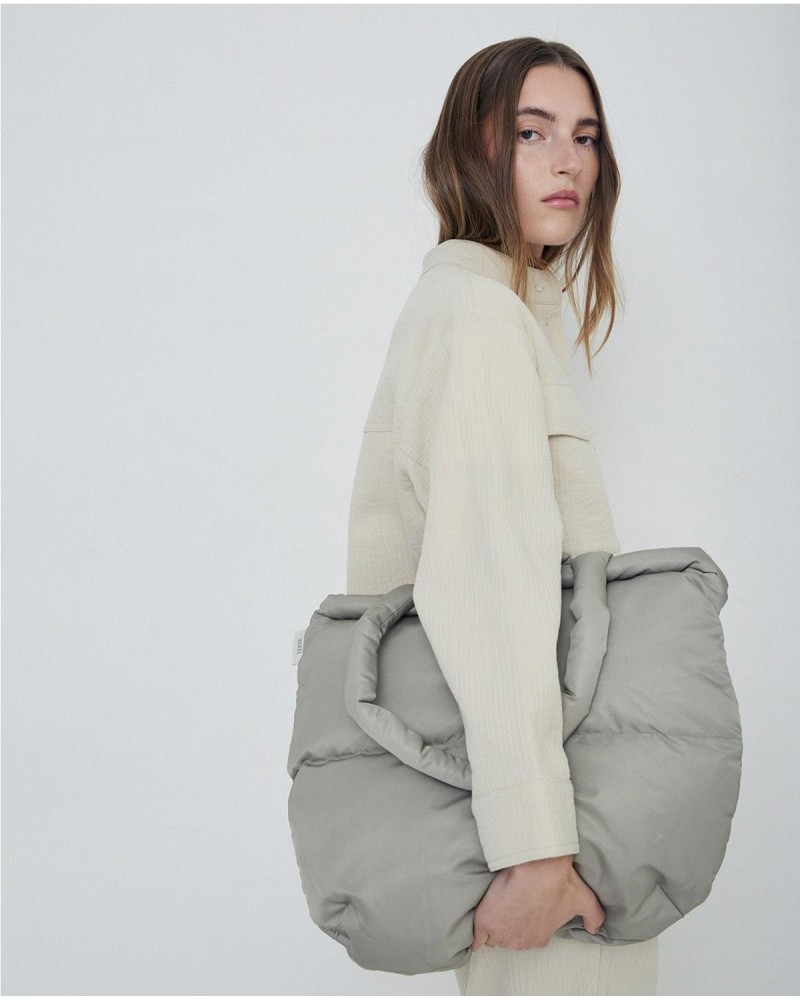 Bolso acolchado verde
Ref. 41920 2