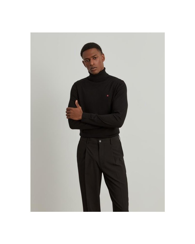 Pantalón regular fit con pinzas