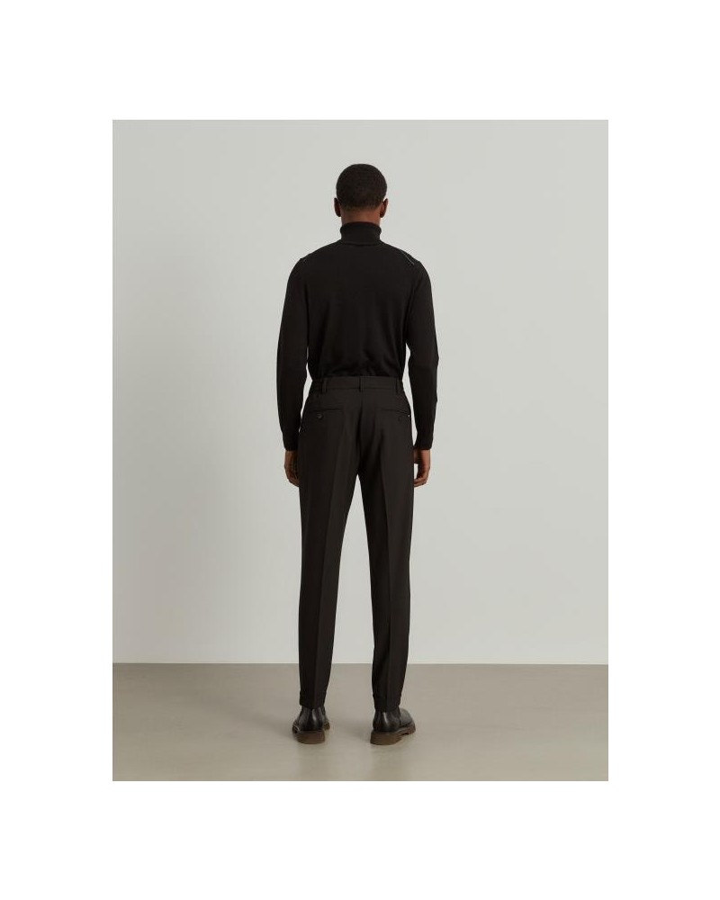 Pantalón regular fit con pinzas