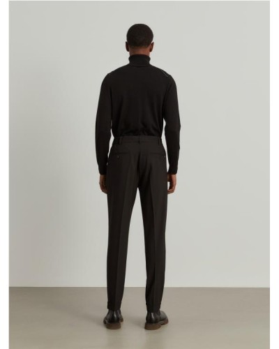 Pantalón regular fit con pinzas