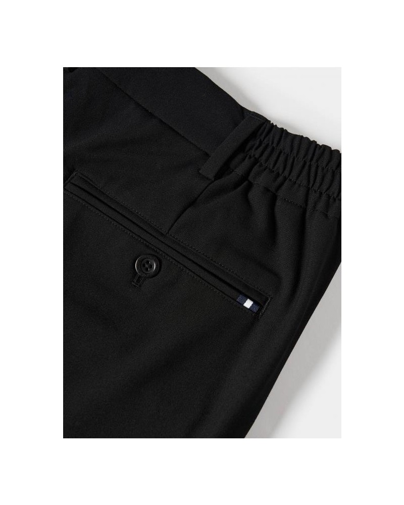 Pantalón regular fit con pinzas