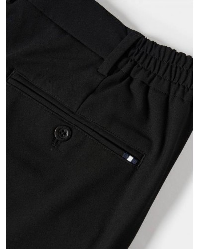 Pantalón regular fit con pinzas