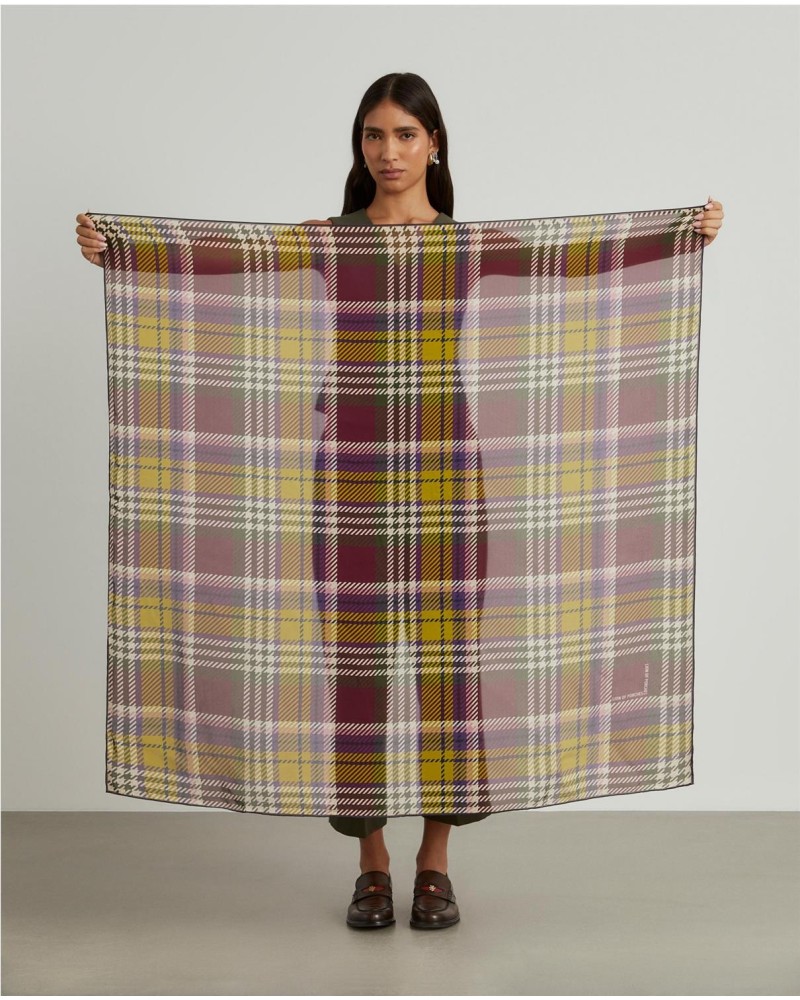 pañuelo de seda estampado